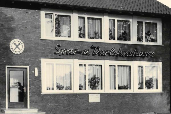 Das erste eigene Kassengebäude